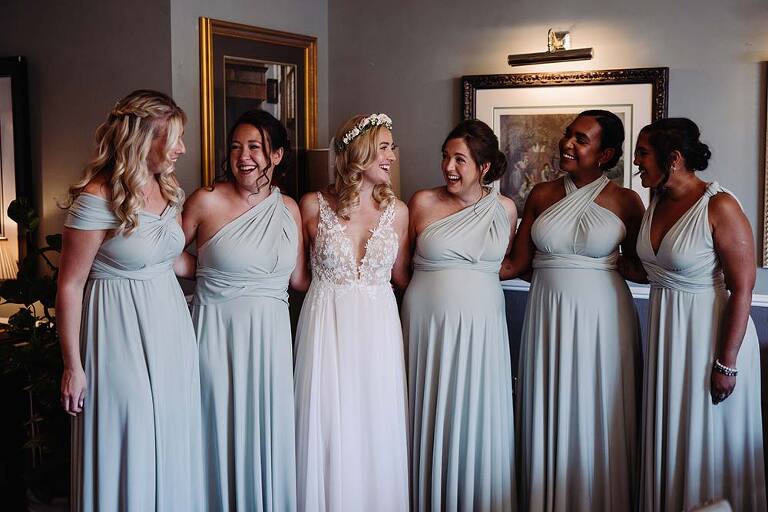 bride and bridesmaids worthing